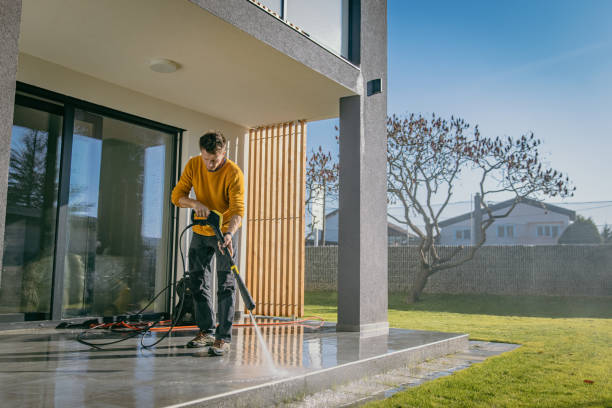 Best Driveway Pressure Washing  in Davenport, FL